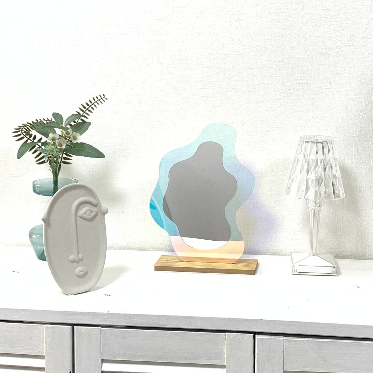 Abstract face vase